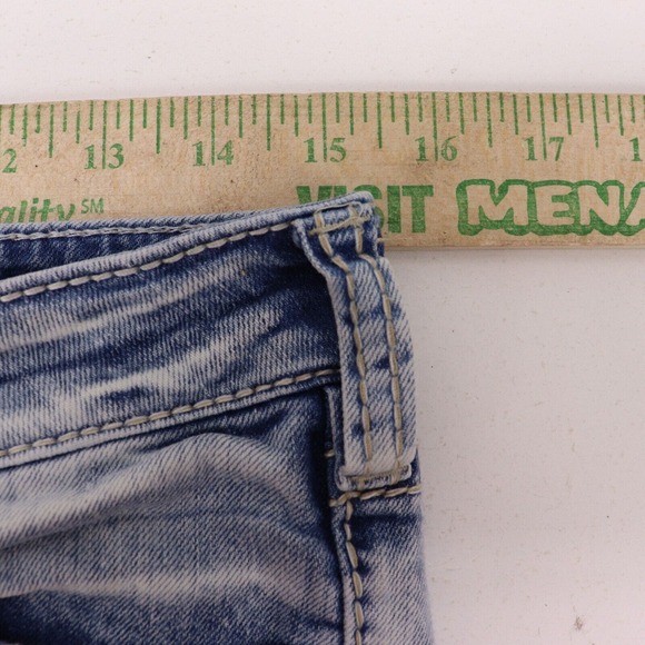 Silver Jeans Womens Size 28/24 Aiko Mid Rise Capri Distress Light Wash - Picture 7 of 11